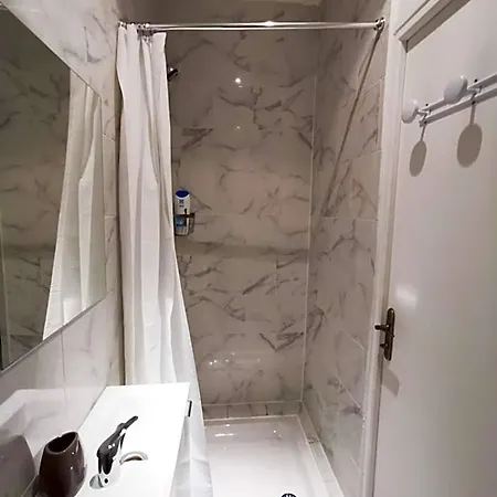 شقة فندقية #5 A Proximite De Paris